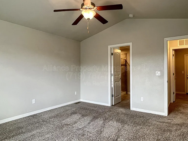 10020 Seawolf Dr — Photo 14
