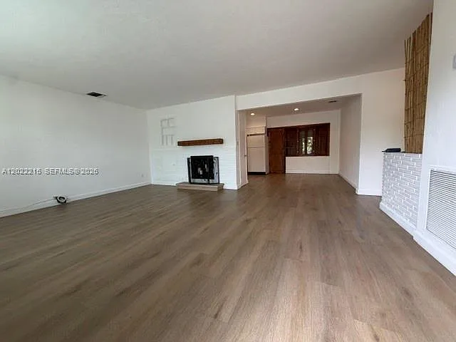 6215 SW 20th St — Photo 3