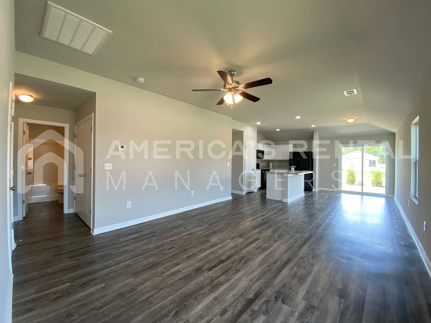 Home for Rent in Odenville, AL! View with 48 Hours Notice! — Photo 4