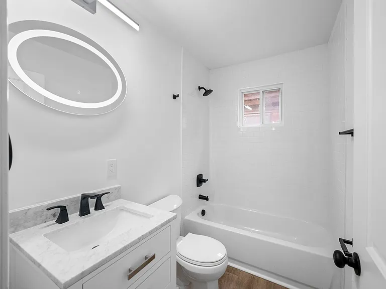 613 S Champion Ave #F — Photo 18