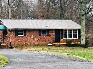 51 Leon Fox Rd, Taylorsville, NC 28681