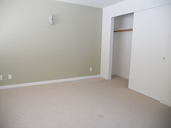 5th image of 68 McCoppin St APT 10