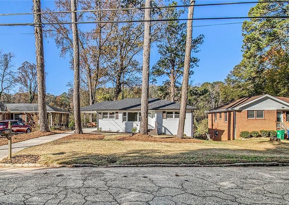 1st image of 1723 Capistrana Pl