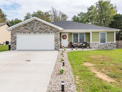 408 Green Valley Dr, Charlestown, IN, 47111