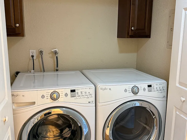 4210 Solar Cir — Photo 10