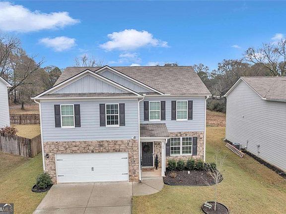 2nd image of 23 Embry Blvd