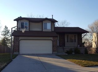 10706 S Superior Cir, Sandy, UT 84094