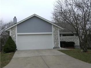 11255 Garnett St, Overland Park, KS 66210