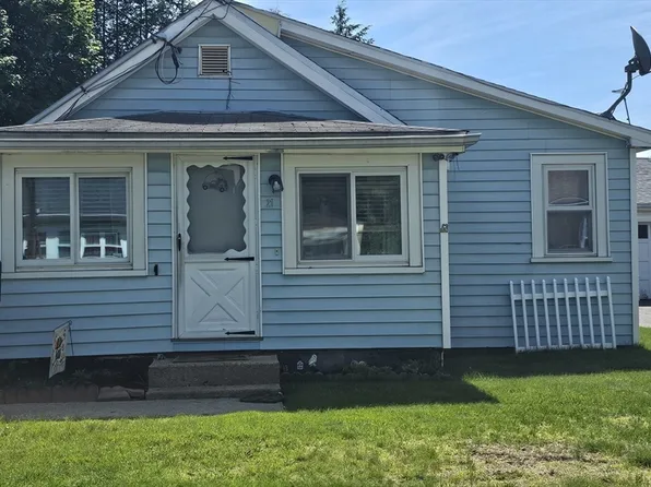 21 Eagle St, Ware, MA 01082