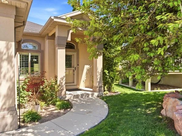 679 S Edgewood Dr, North Salt Lake, UT 84054