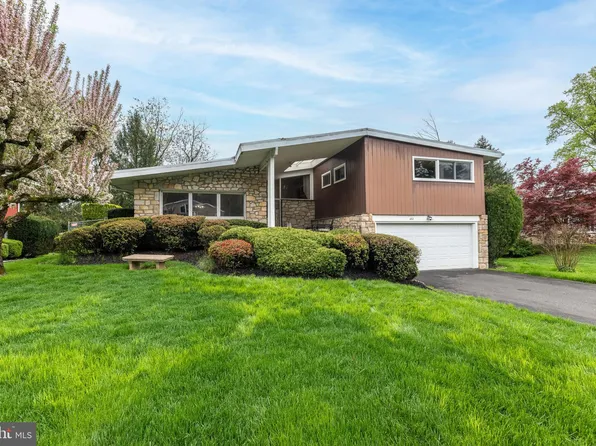 452 Harrison Ave, Glenside, PA 19038