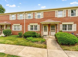 1866 Northwest Blvd #16D, Columbus, OH 43212