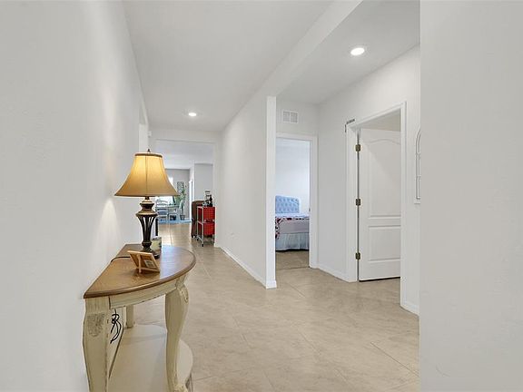 5th image of 1297 TAGLIAMENTO LANE