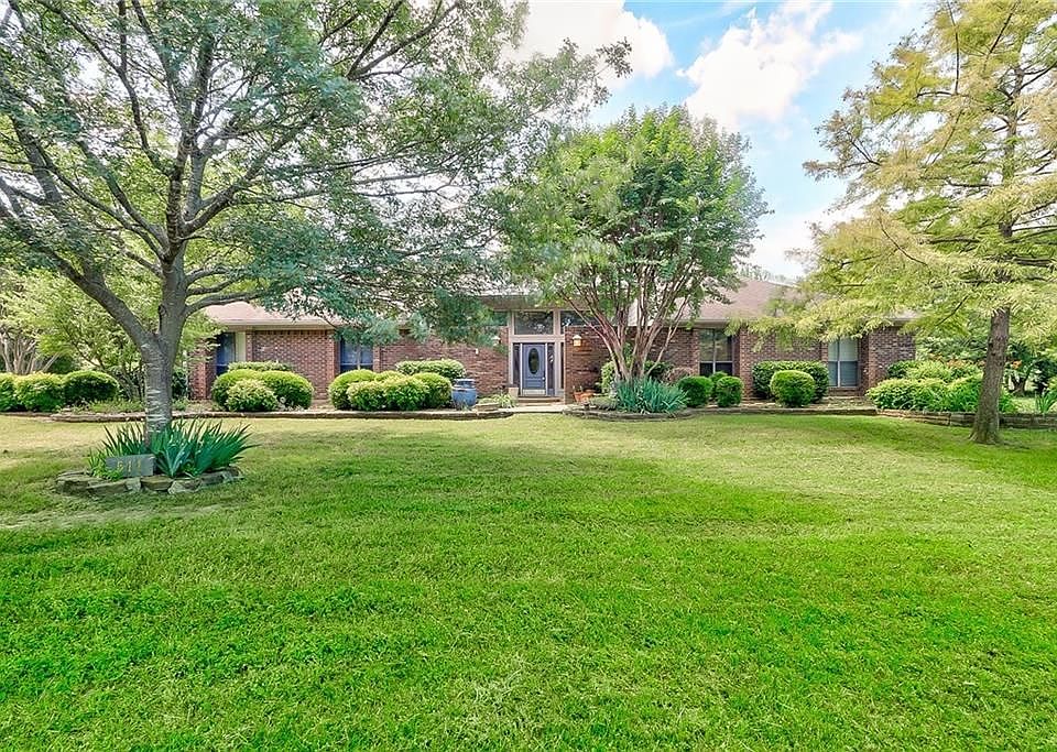1st image of 511 Hurricane Creek Cir