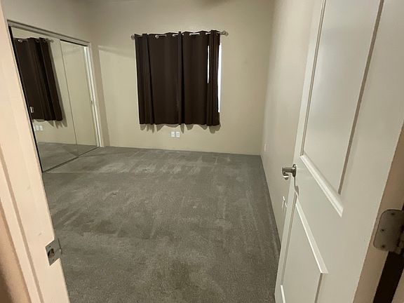 2nd image of 2407 Stonebridge Dr