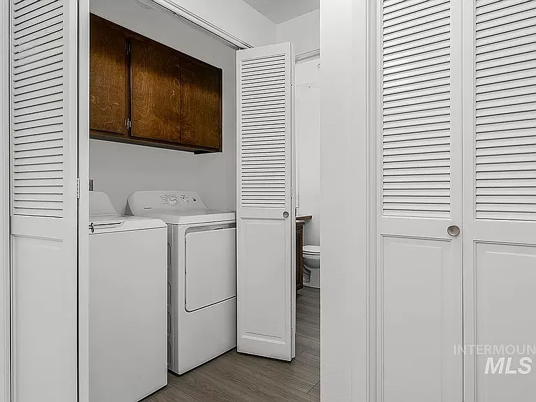 2930 S Raindrop Dr — Photo 5