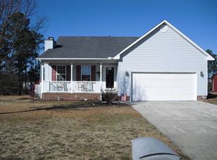 521 Sawyer Rd, Cameron, NC 28326