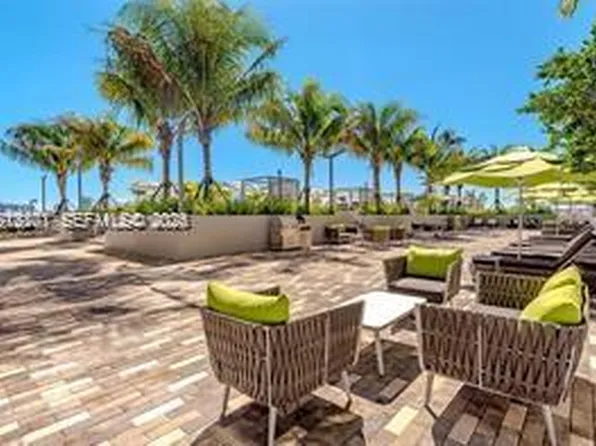 2960 NE 207th St #Penthouse 16, Miami, FL 33180