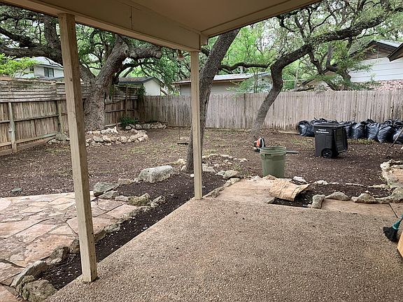 4th image of 14026 Rocky Pine Woods St