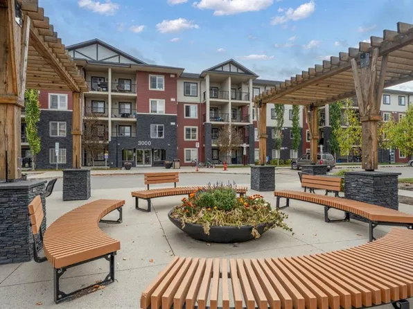 81 S Legacy Blvd SE #3312, Calgary, AB T2X 2B9