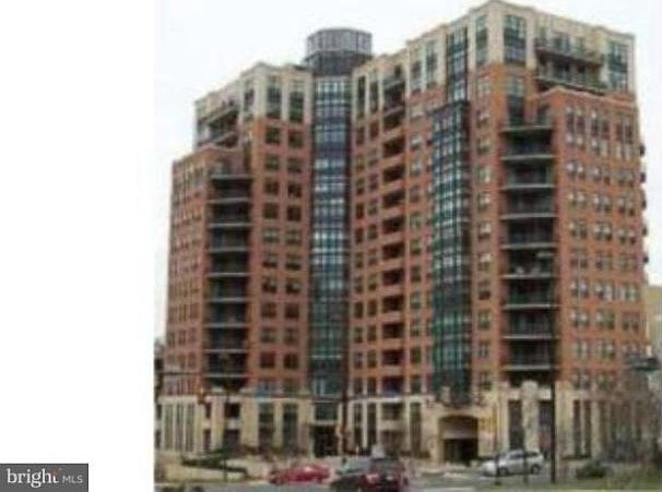 1st image of 1830 Fountain Dr Unit 1202