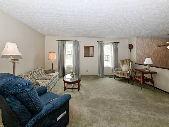 3rd image of 3278 Braewood Dr