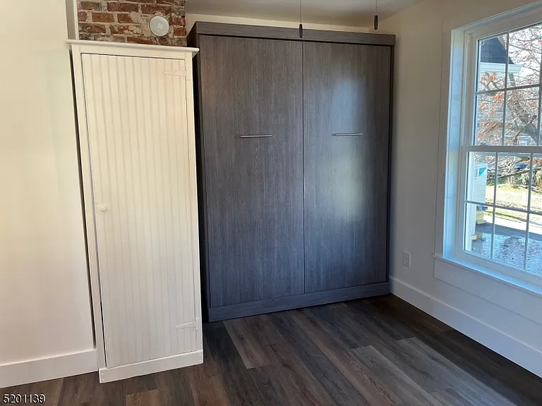 15 Summit Ave #B — Photo 4