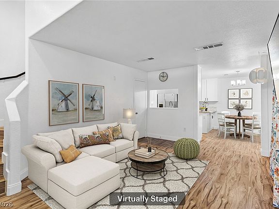 3rd image of 6965 Oyster Shell Dr