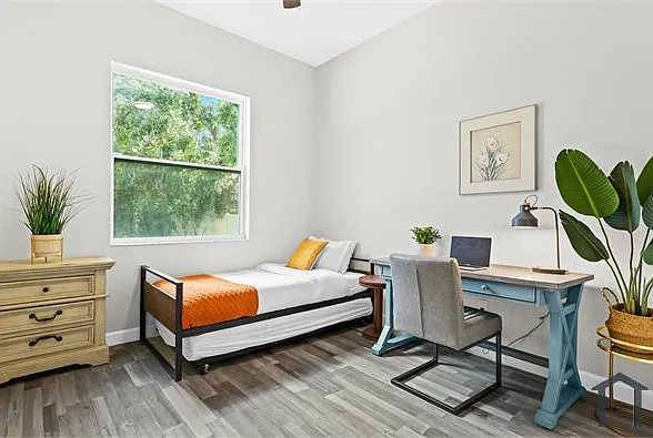 3 bed, 1772 sqft, $3,100 — Photo 3