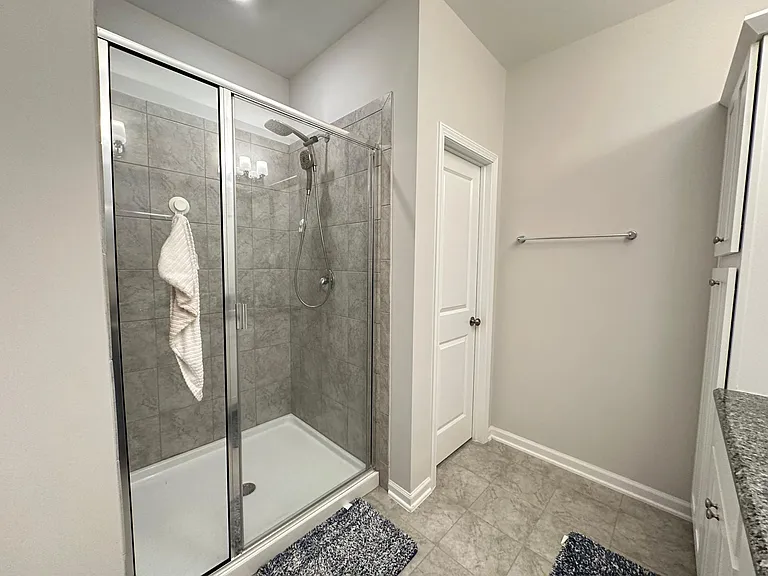1002 Manorhaven Dr — Photo 7