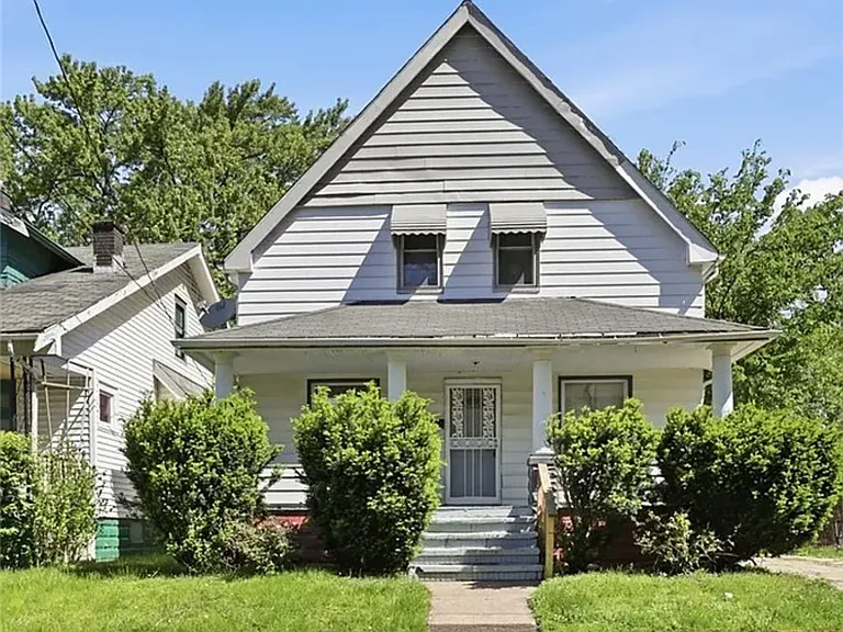 13913 Chapelside Ave — Photo 1