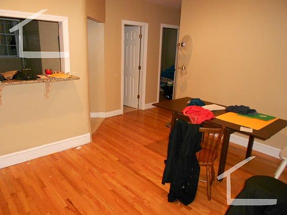 5th image of 318 Saint Paul St APT 02