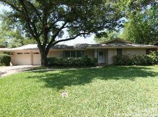 509 Winfield Blvd, Windcrest, TX 78239