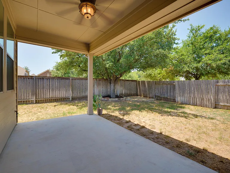 2200 Hilltop Climb Dr — Photo 33