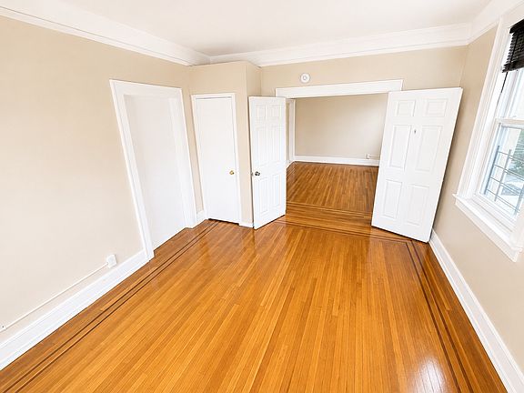 3rd image of 246 Walker St #3