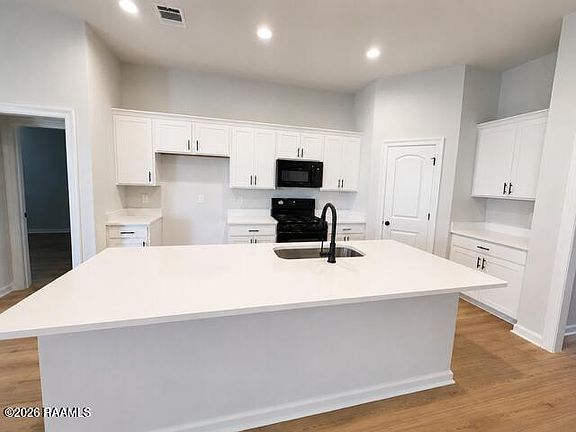 3rd image of 114 Harper Dr