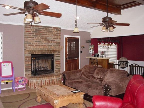 2nd image of 10908 E County Road 104
