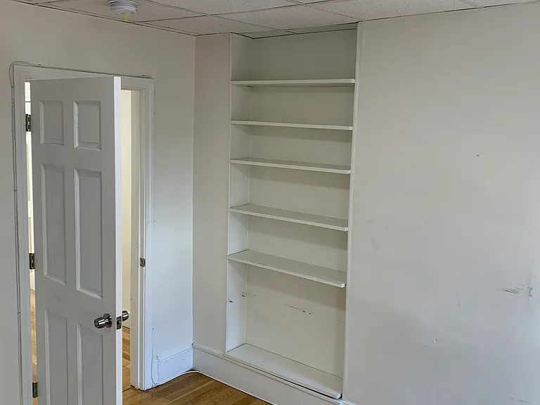 10 Wiget St #6 — Photo 25