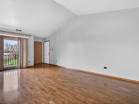 5th image of 7545 Sheridan Dr #2-3D