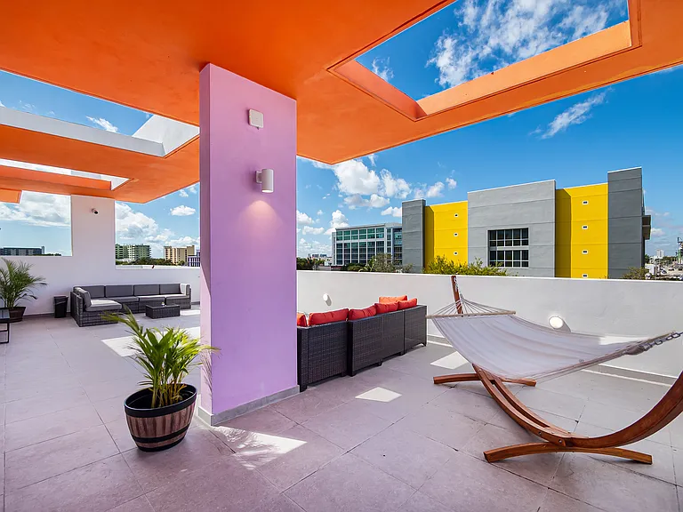 Saffron Apartments — Photo 64