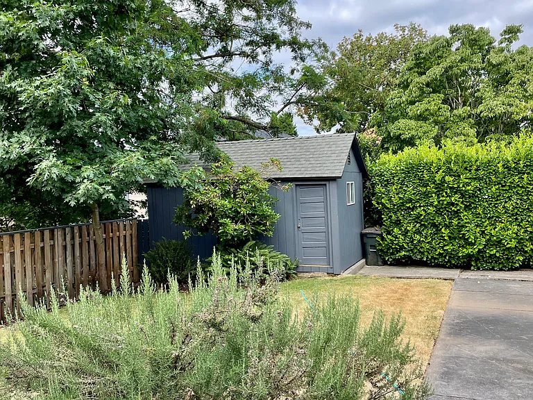 4205 SE 28th Pl — Photo 10