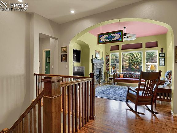 4th image of 4876 Hillsdale Ct