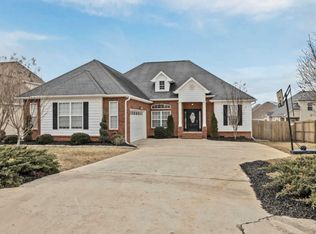 7578 Nightfall Cir, Ooltewah, TN 37363