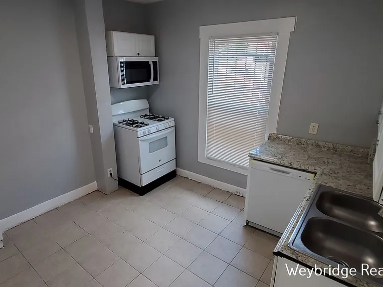 6508 E Ledge St — Photo 4