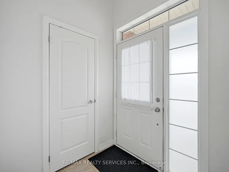 6 Landsborough St — Photo 10