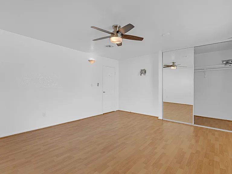 1434 Highland Ave #10 — Photo 11
