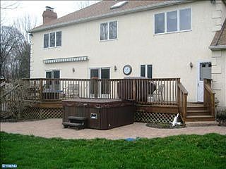4th image of 1228 Benn Ln