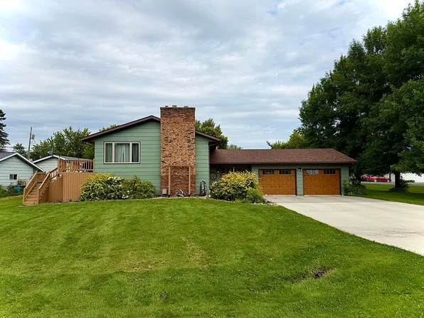 306 W Woodrow St, Grygla, MN 56727