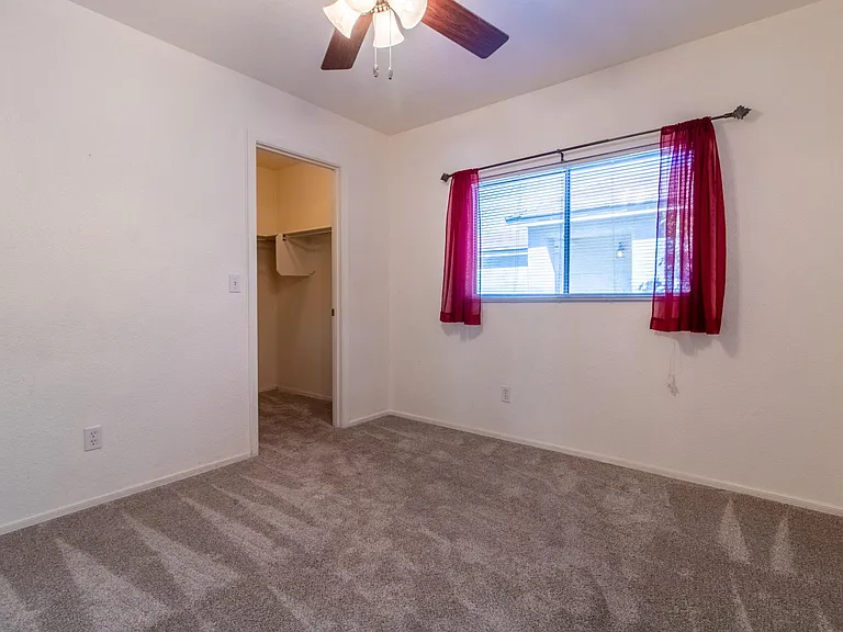 7753 W Oak Stream Rd — Photo 10