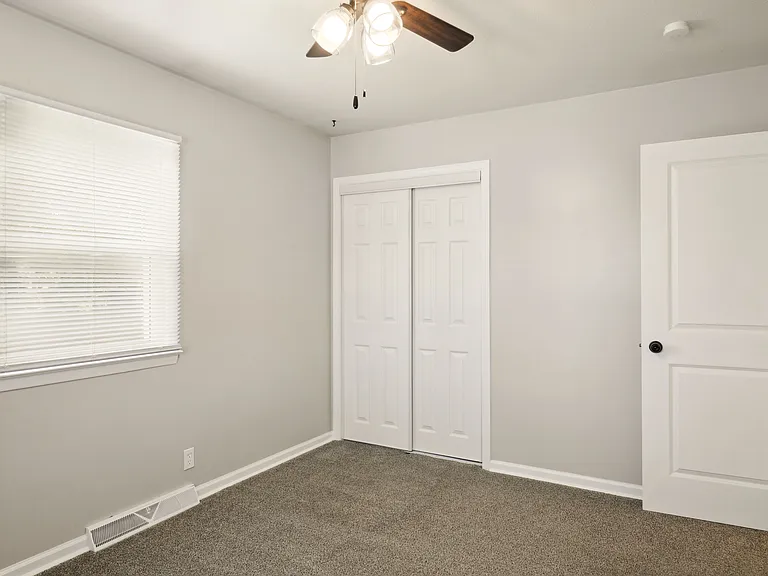 1218 Sunset Dr — Photo 33